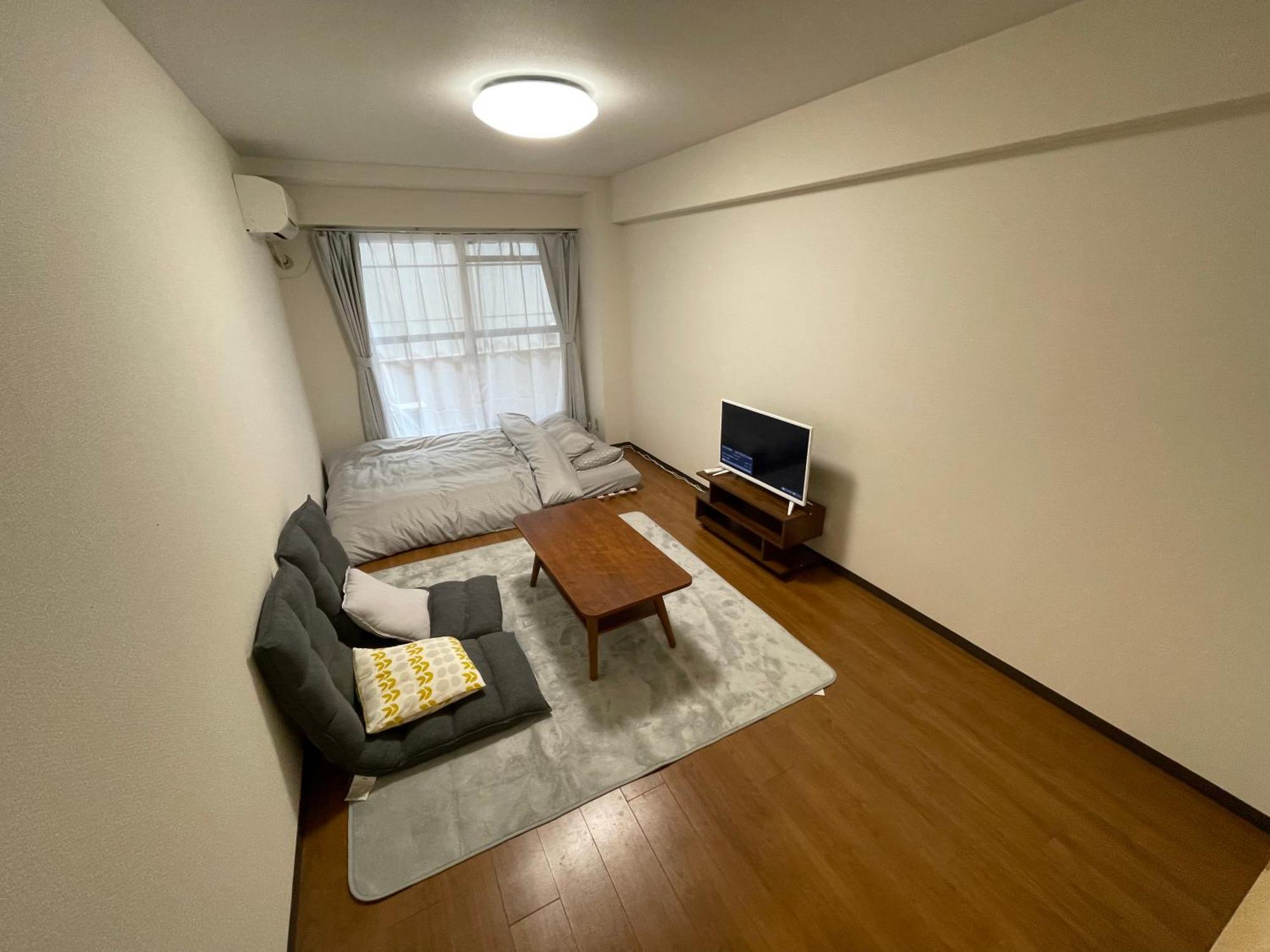 Shinjuku Nakano Palace Apartment *